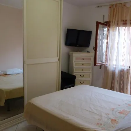Clelie House * ガエータ